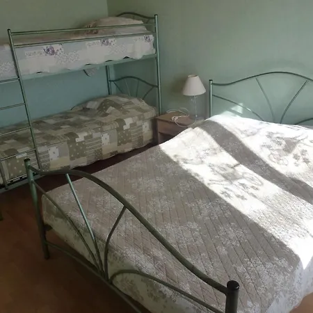 Jolie Maison Avec Piscine Дом отдыха Сижан